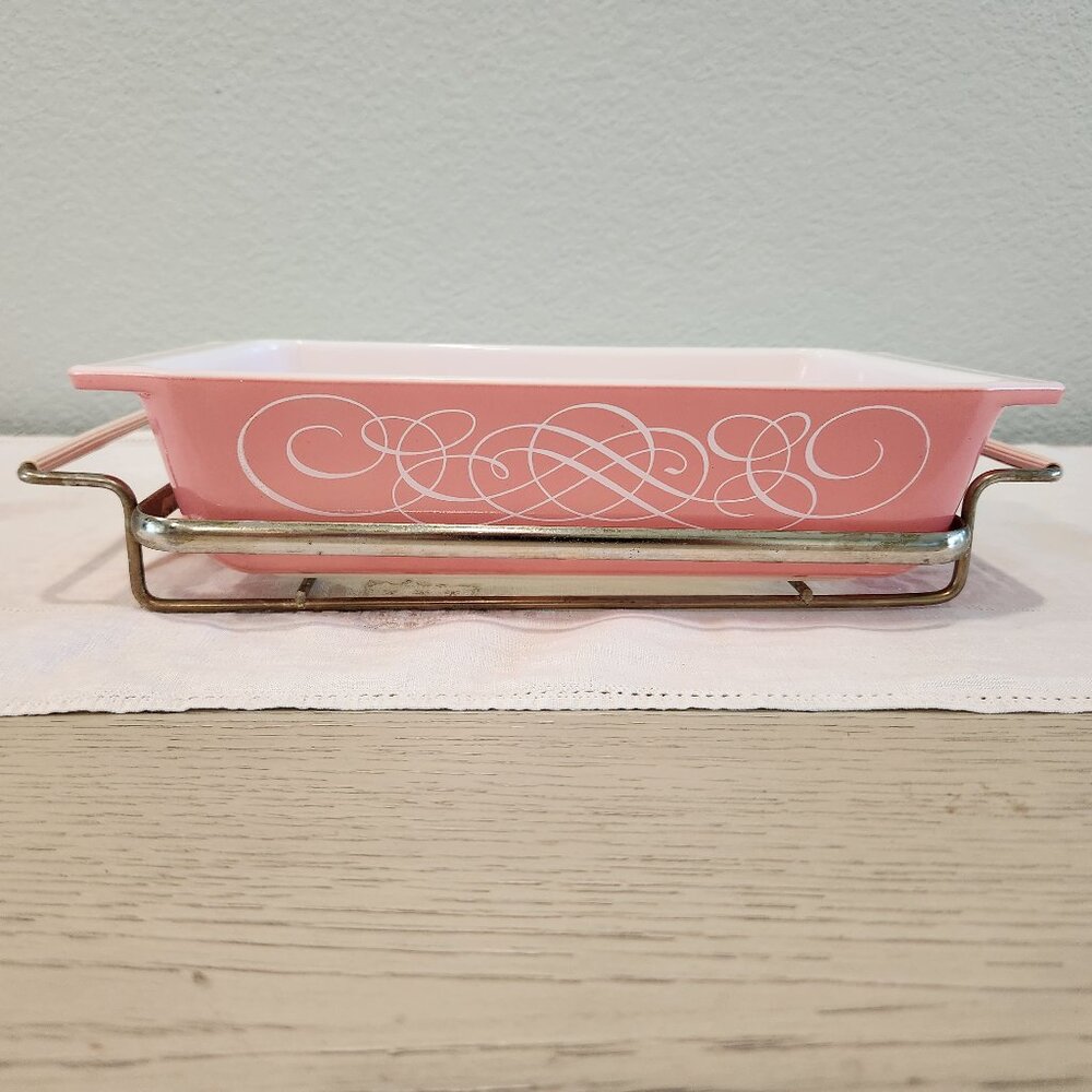Vintage Pyrex Pink Scroll Space Saver w/Cradle 575-B 2 Quart EUC